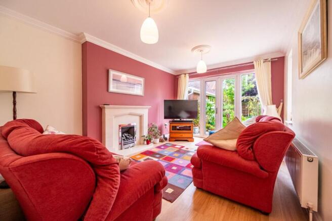 Birch Road, Dunmow, Essex photo 3