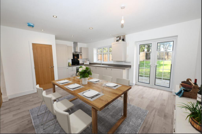 3 bed Detached for sale Image 4