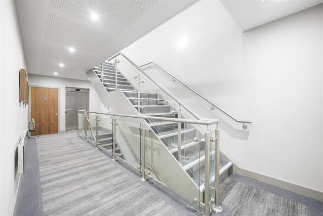2 bed Apartment for sale Image 5