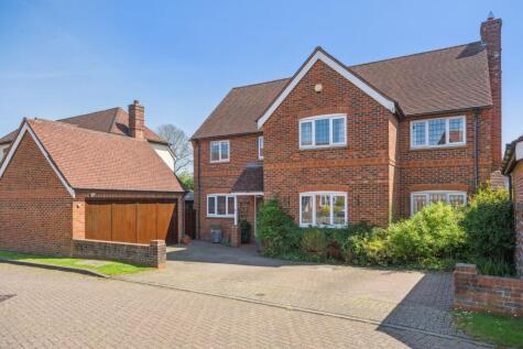 The Glebe, Weston Turville, HP22