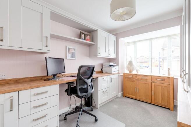 Office/dining room