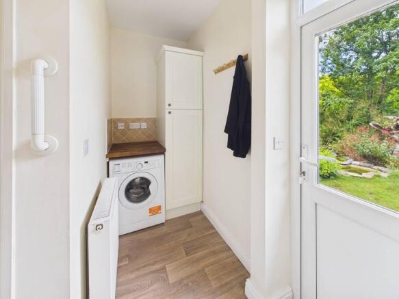 3 bed Bungalow for sale Image 10