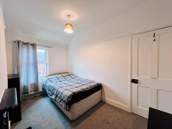 BEDROOM 2 (2).jpg