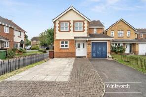 49, Laurel Fields, Potters Bar EN6 2BB