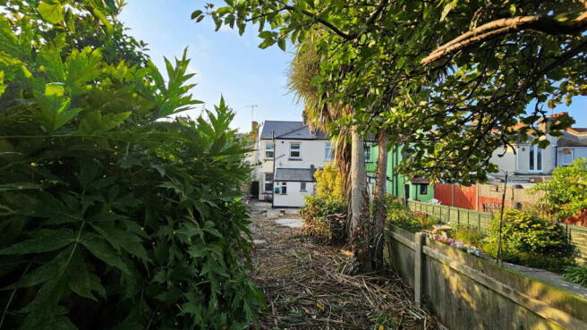Photo 30