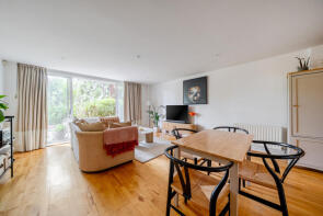 Flat 4, 9, Queensmere Road, London SW19 5PD