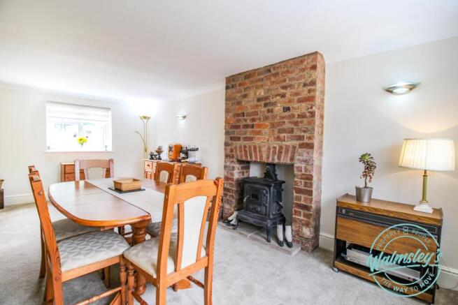 Sitting dining room