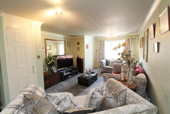Living Room.JPG