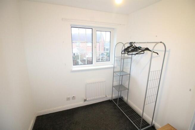 260 Low Grange Ave-Bed3.JPG