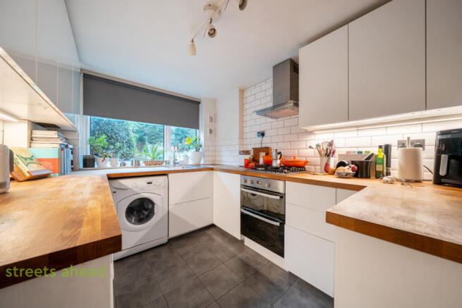 7d85d159-3424-43c...