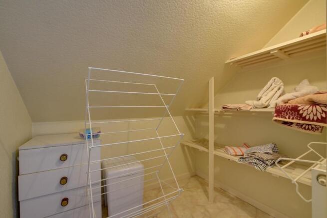Bathroom - Store - 1.jpg
