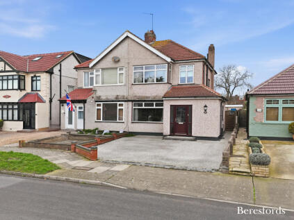 Alma Avenue, Hornchurch, RM12