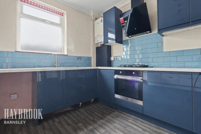 2 bed Terraced for sale Image 5