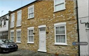 6, Ernshaw Place, London SW15 2BT