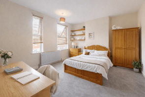 37, Birkin Avenue, Nottingham NG7 5AE