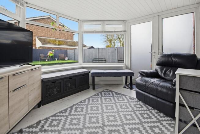 4 bed Detached for sale Image 9