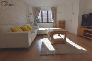 7, Callaway Close, Nottingham NG8 2BT