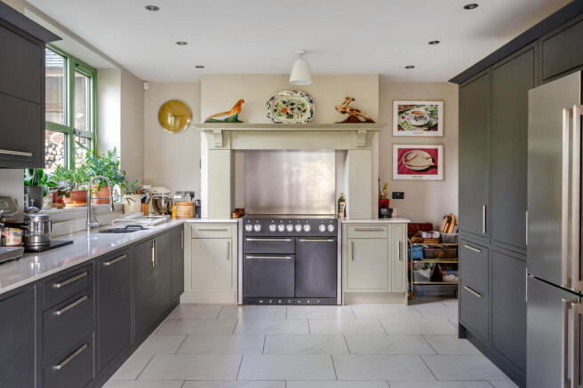 Camp Road, Oldbury-On-Severn, BS35 photo 4