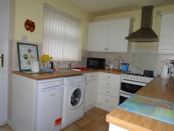 Kitchen (rear)