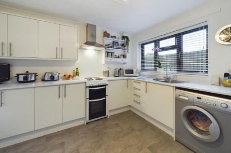 Heathlands Drive, Croxton, IP24