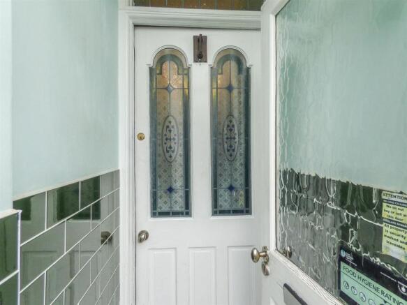 Entrance porch.jpeg