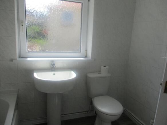 a-derlwyn6.bath.JPG