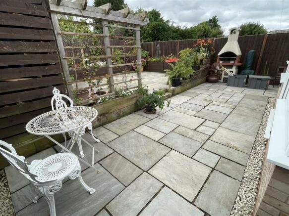 REAR GARDEN PATIO 1