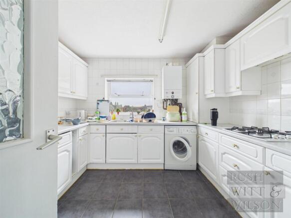 Buckhurst Road, Bexhill-On-Sea photo 4
