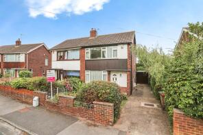 24, Whitebridge Crescent, Halton, Leeds LS9 0EF