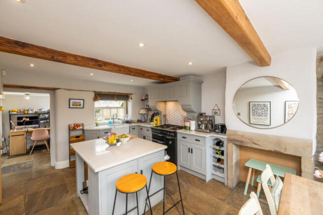 3 bed Cottage for sale Image 5