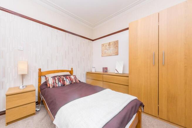 Photo 33