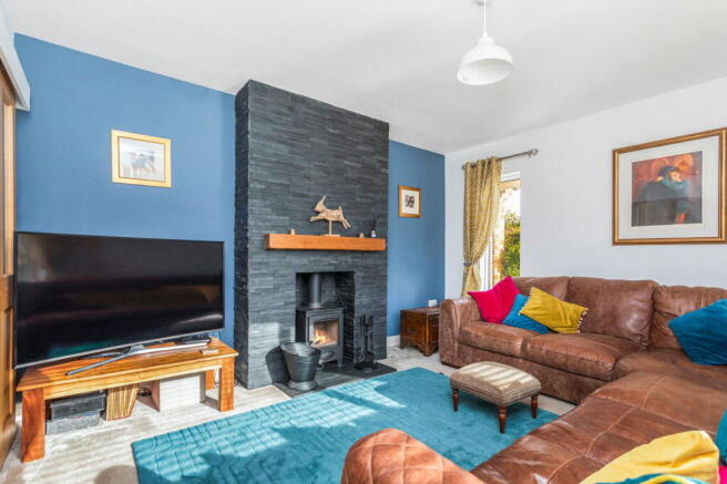 4 bed Detached for sale Image 10