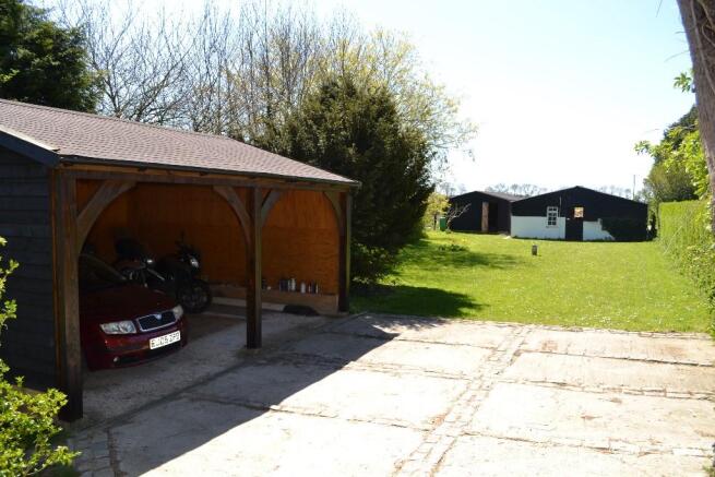 Photo 13