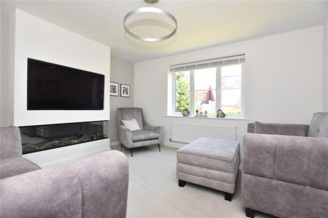 3 bed Detached for sale Image 12