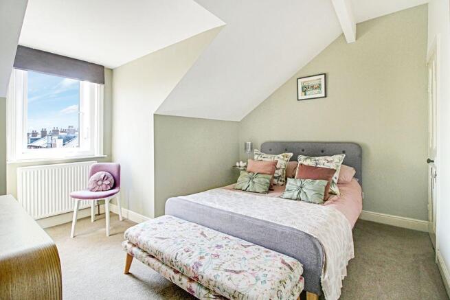 Bedroom 3 (Double)