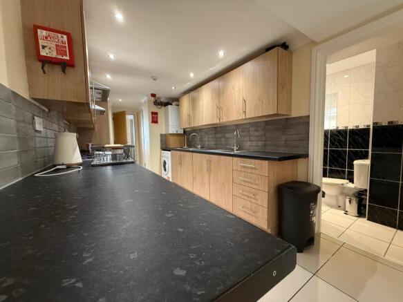 Call 02920 668585 to secure your viewing _18