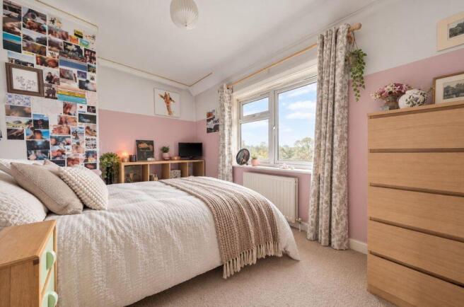 The Oval, Findon Village BN14 photo 4
