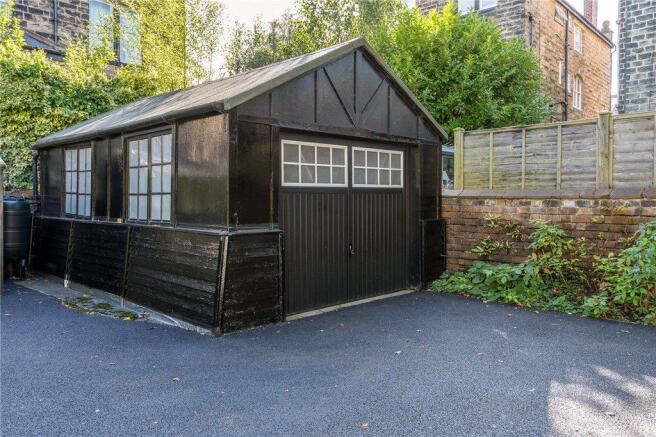 Single Garage