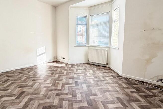 2 Churchill Road, St Thomas, Exeter, Devon, EX2 9BU