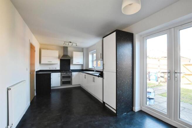 Fitted Kitchen/Diner