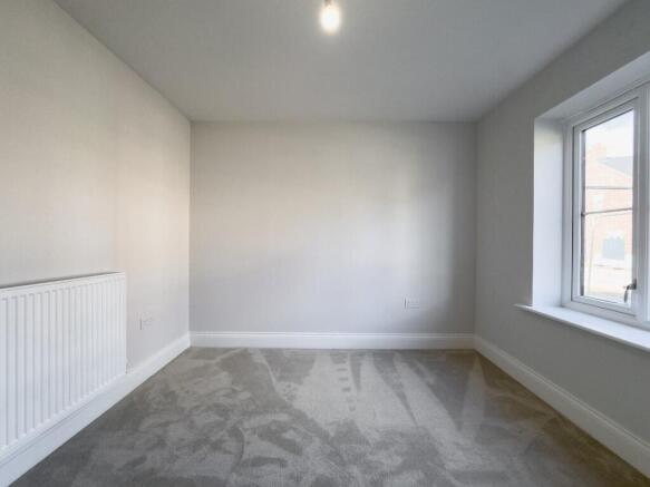 4 bed Detached for sale Image 7