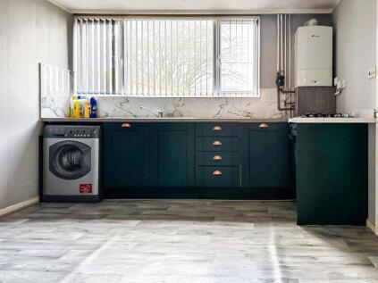 Lambeth Close, Henley Green, Coventry * FOUR BEDROOMS *