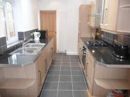 28, Borough Hill, Croydon CR0 4LN