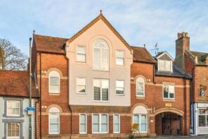 Flat 1, 56 58 Chertsey Court, Chertsey Street, Guildford GU1 4HL