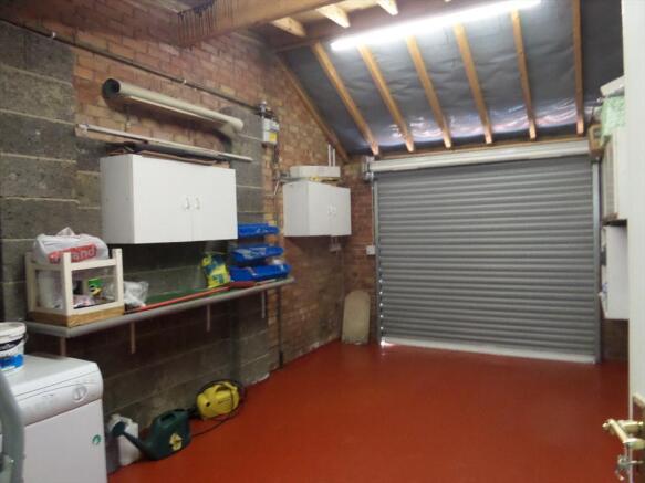 GARAGE