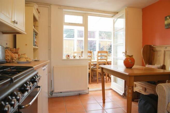 Kitchen pic 2