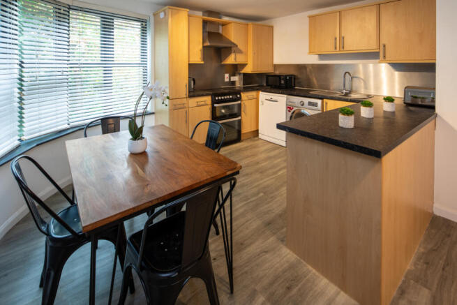 Hope Court Flat 1 kitchen 2