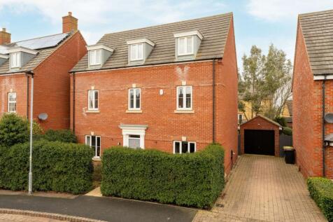 Sturmer Road, Bedford, MK41