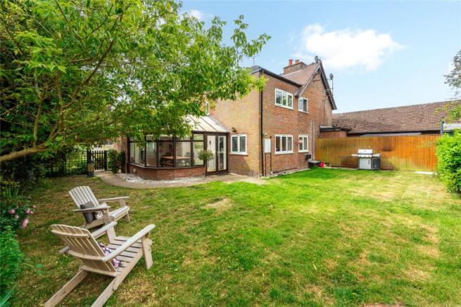 Ilmer, Princes Risborough, Buckinghamshire, HP27 photo 4