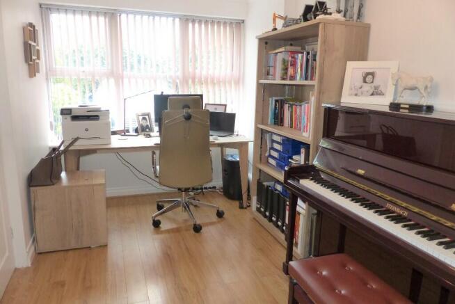 Photo 7